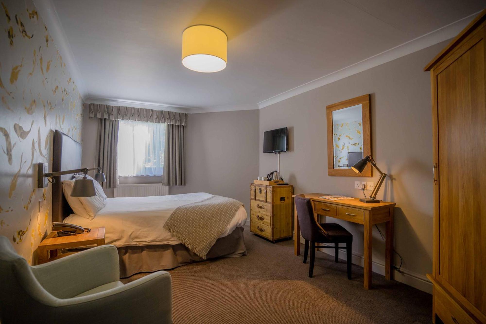 Stonehouse Court Hotel - A Bespoke Hotel Extérieur photo