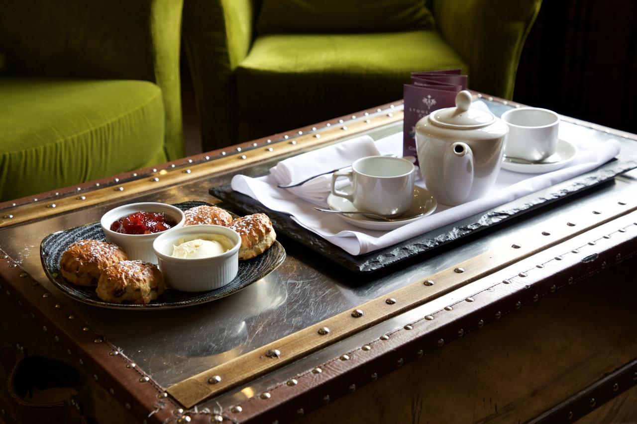 Stonehouse Court Hotel - A Bespoke Hotel Extérieur photo